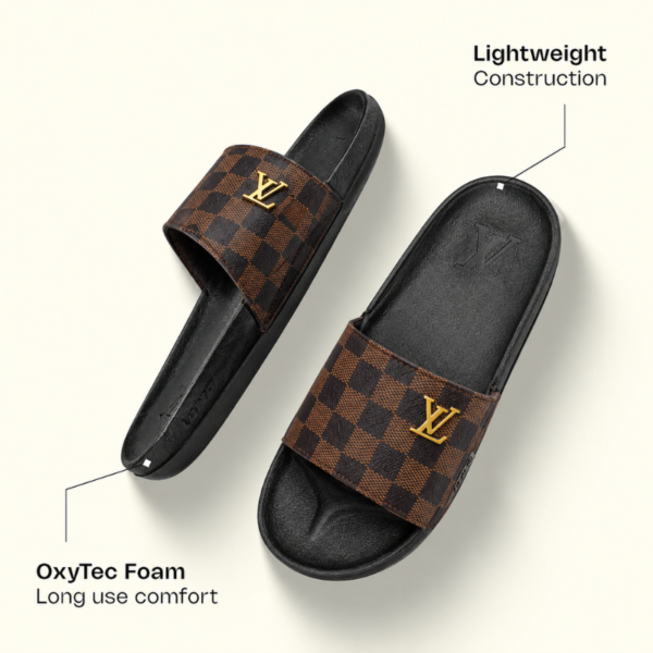Men's Brown Checkered Slides